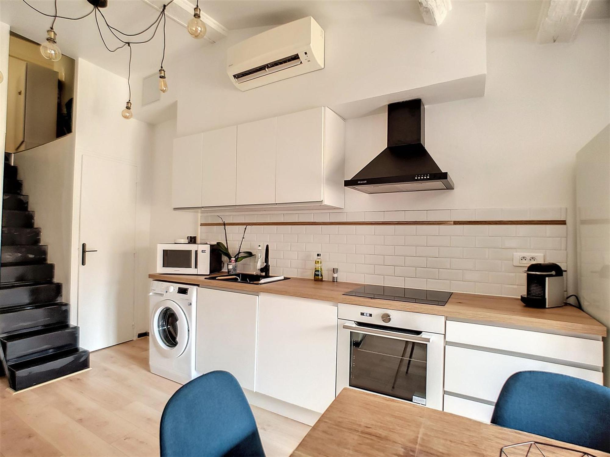 Appartement Un Balcon, Au Coeur Du Village