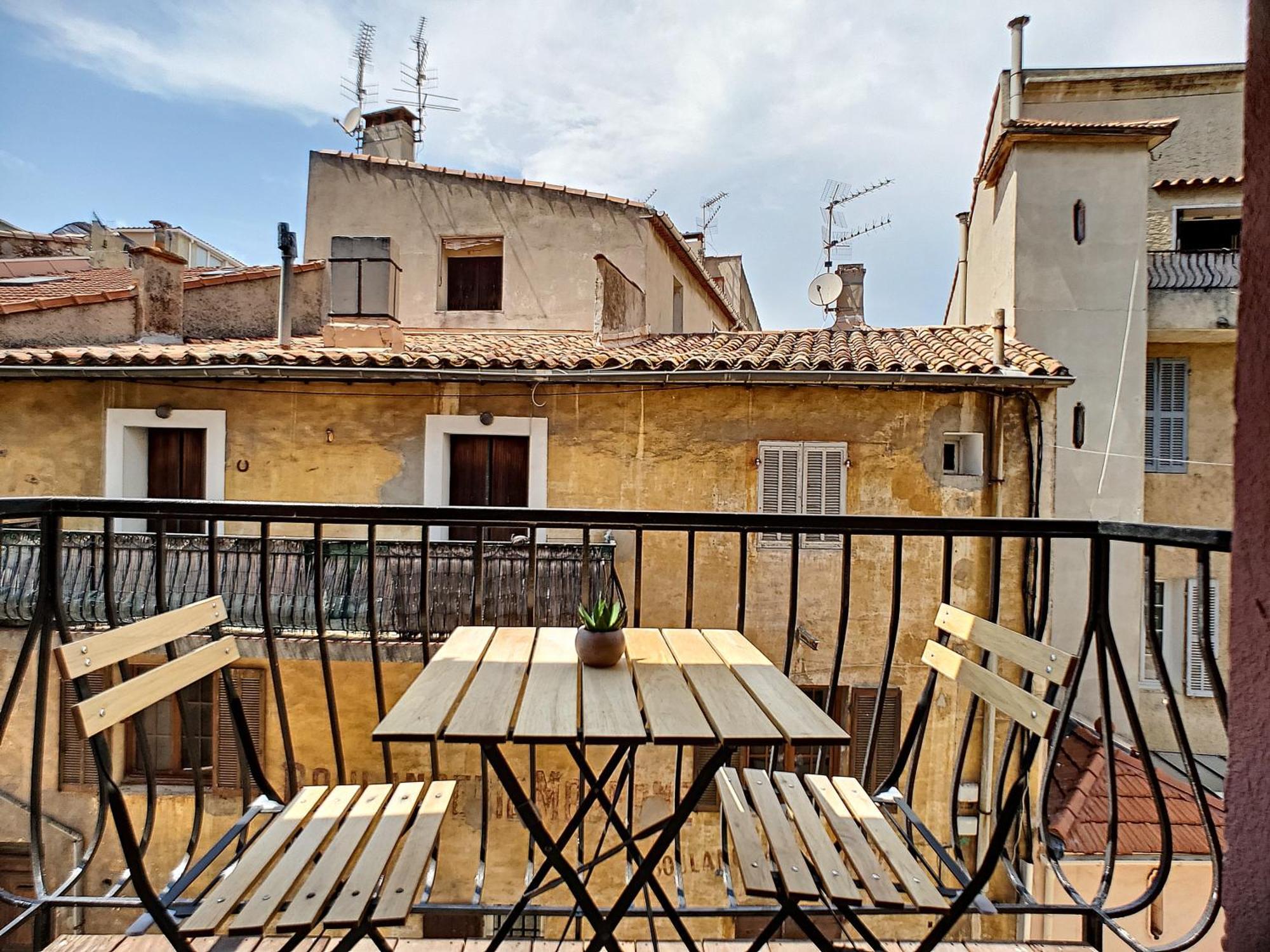 Appartement Un Balcon, Au Coeur Du Village Cassis