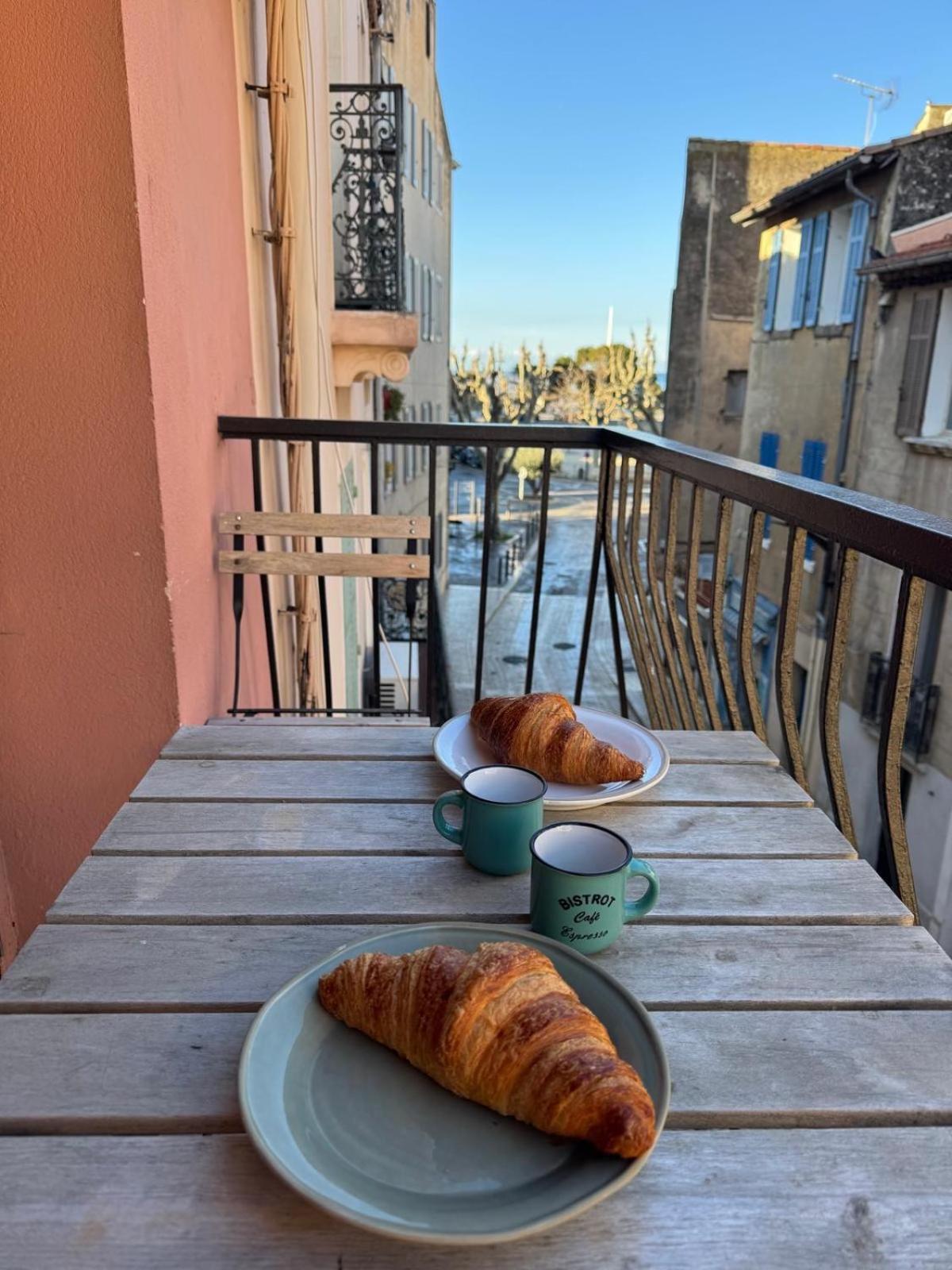 Un Balcon, Au Coeur Du Village Appartement *